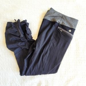 Athleta Zipper Pocket Leggings